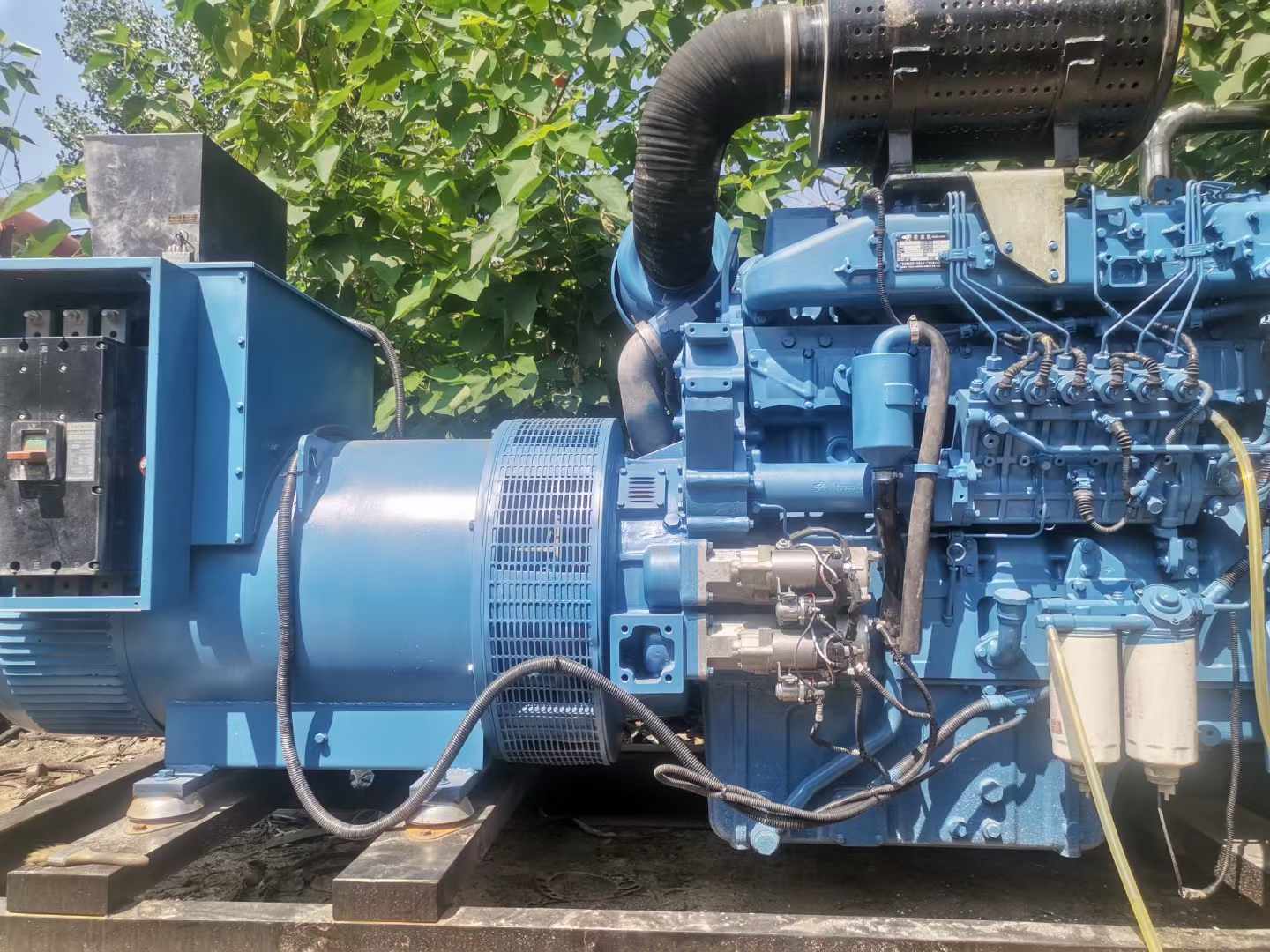 乌什详细说明降低 800kW 柴油发电机输出电流波动的方法