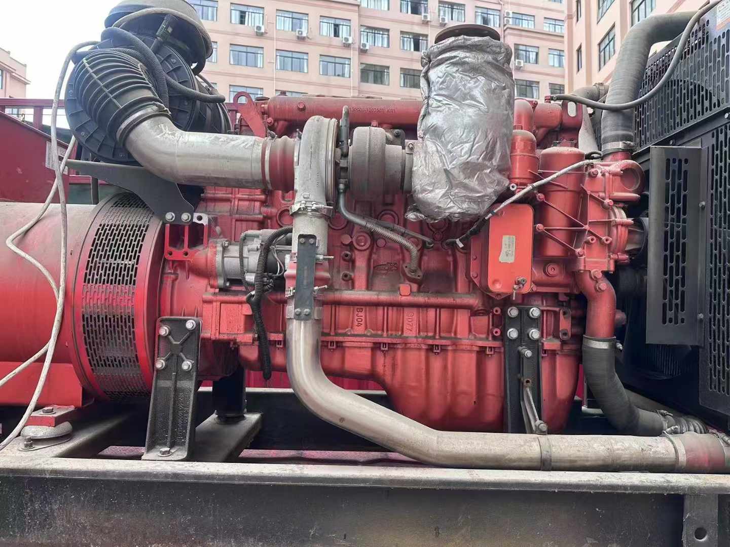 乌什如何选择适合 600kW 柴油发电机组的过载保护器？